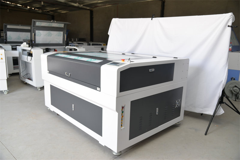 1390A Model Co2 Laser Engraving & Cutting Machine