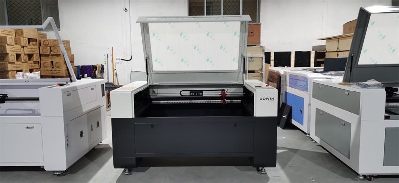 High Quality Wood Cutting Engraving Machine 1390 100W Co2 Laser Cutting Machine Factory