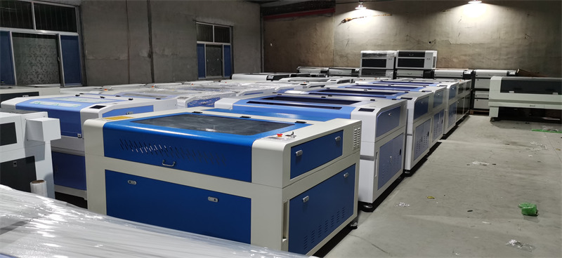 Manual cortadora laser machine 600*900mm 80w 100w glass bottle laser engraving machine with rotary axis.