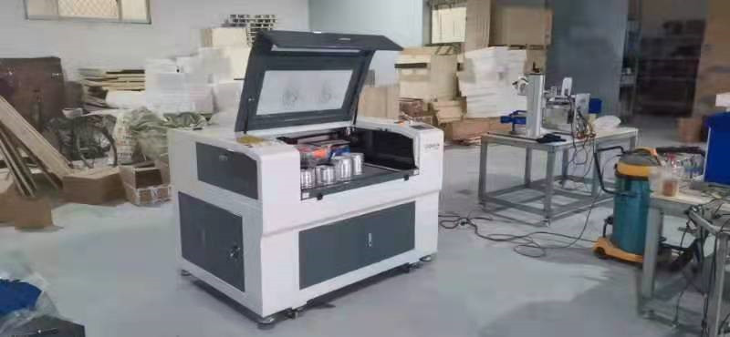 Top Sales 6090 100W Co2 Laser Engraving and Cutting Machine Price
