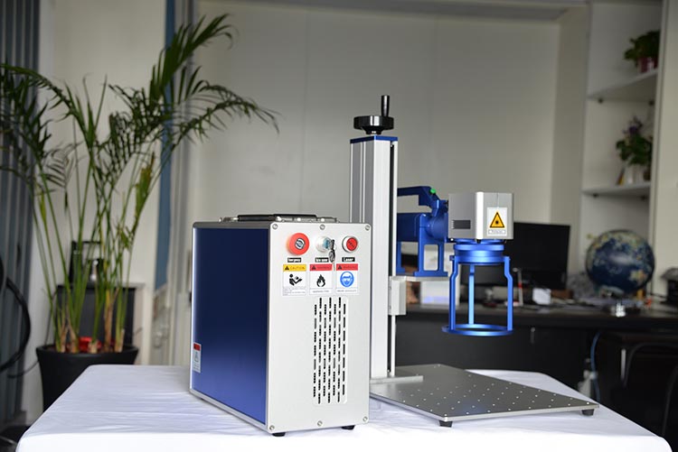 Laser machine 20w 30w 50w 6 Raycus handheld desktop cnc color fiber laser marking machine price with rotary