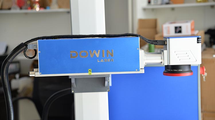 Dowin Laser UV 3w 5w Laser Marking Machine For Glass Sunglasses Perfume Bottle