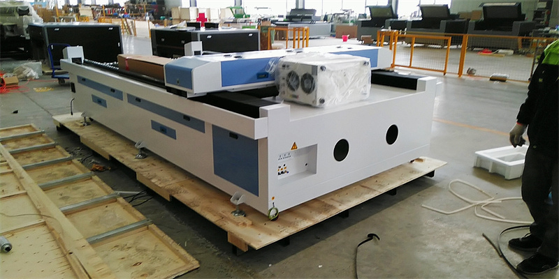 High Power 220W 260W 300W Laser Cutting Machine Wood Co2 Laser Machine