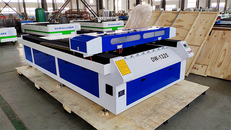 Dowin Factory 300W 200W Co2 Laser Cutting Machine 130*250CM Laser Cutter with Servo Motor