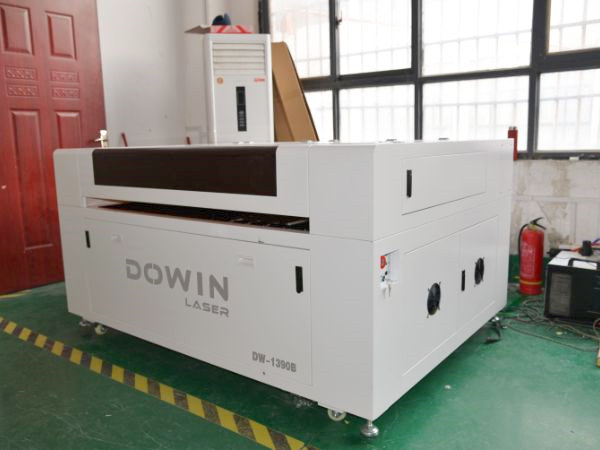 Factory Price 3D Acrylic Letter Cutting Machine CO2 Laser Cutting Machine