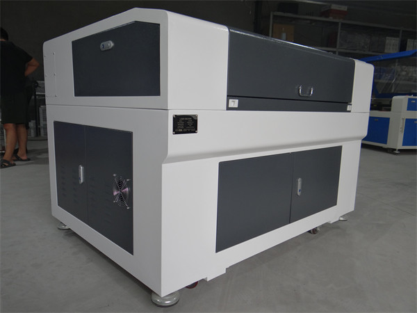 Factory Direct Sell CO2 Laser Cutter 1390 Laser Cutting Machine for Wood Cut 130W