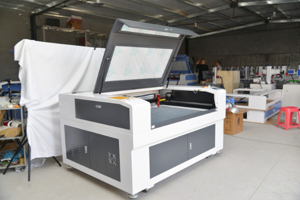 Customized 1390 co2 Laser Cutting and Engraving Price Laser Engraving Cutting Machine