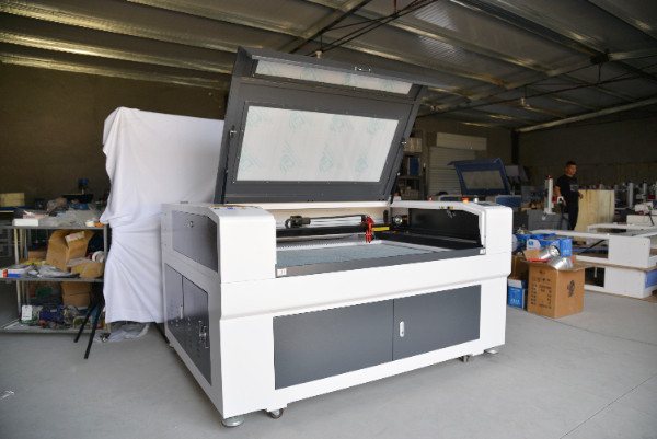 TOP 1390 CO2 Laser Cutting and Engraving Machine CO2 Laser Cutting Machine