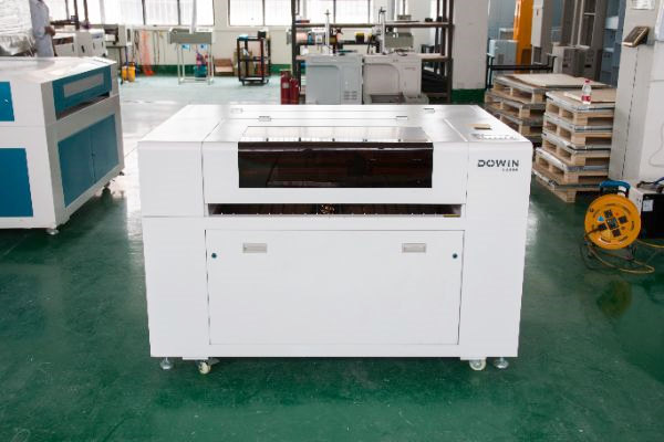 Factory Supply Wood MDF Plywood Cutter CO2 Laser Engraving Machine