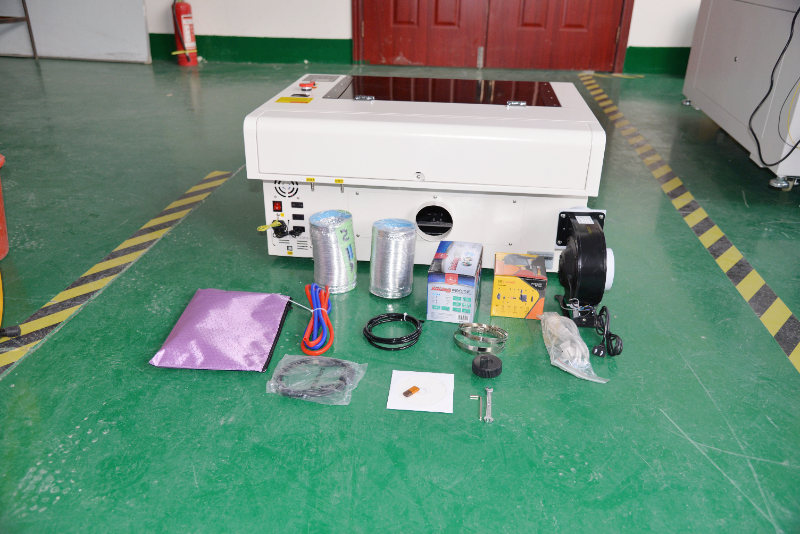 EFR CO2 Laser Cutting Machine Acrylic Engraver and Cutter