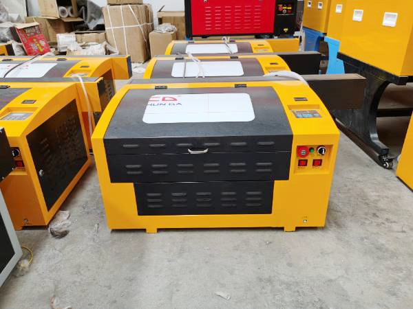 Factory Supply 3040 CO2 Laser Cutting Machine Price Laser Cutter And Engrver