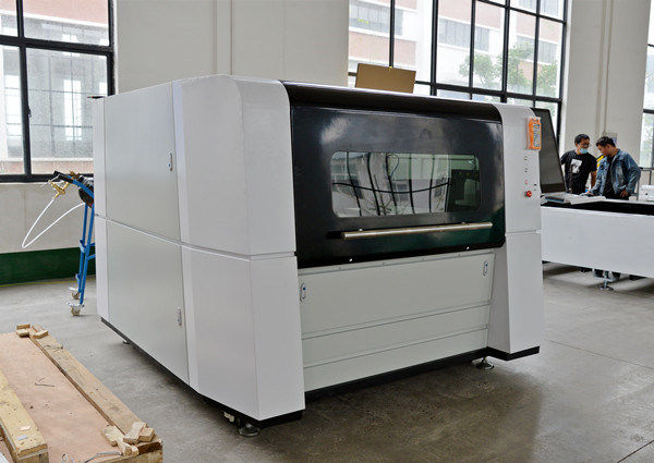 1000w 1500w 2000w 3000w 6000w metal cnc fiber laser cutter laser cutting machine for iron steel aluminum copper plate sheet