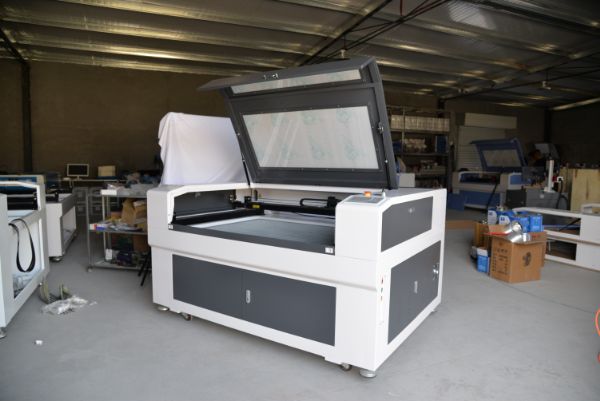 Customized 1390 co2 Laser Cutting and Engraving Price Laser Engraving Cutting Machine