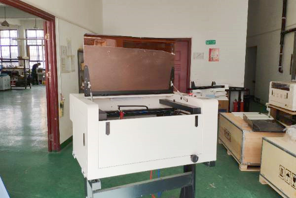 6040 CO2 Laser Price Wood MDF Laser Cutting and Engraving Machine