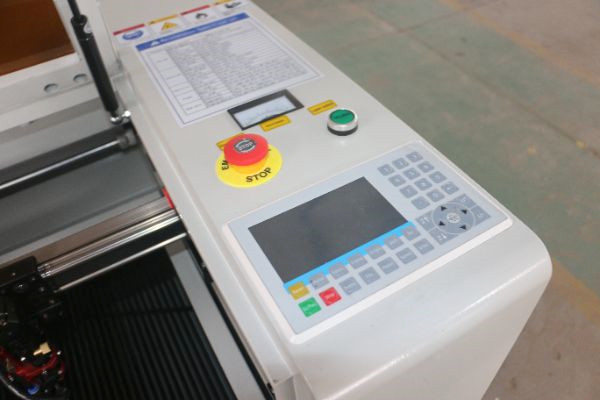 6040 Fabric Laser Cutting Machine Textile CO2 Laser Engraving and Cutting Machine