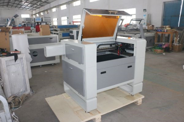 Laser Cuttting Acrylic Custom 6040 Wood MDF Plywood CO2 Laser Engraving Machine