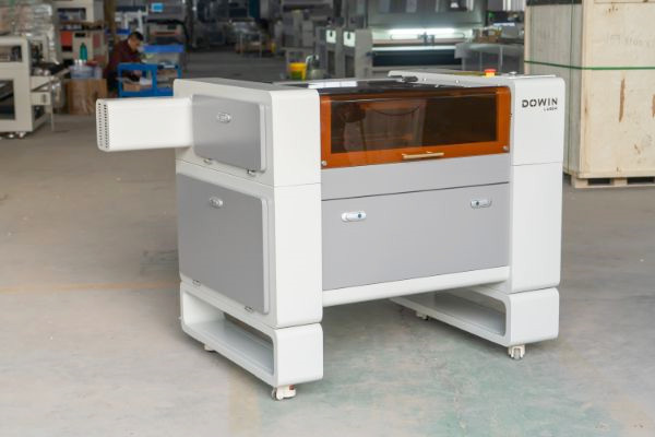 Factory Supply 6040 CO2 Cutting Acrylic Letter Machine 60w 80w 100w