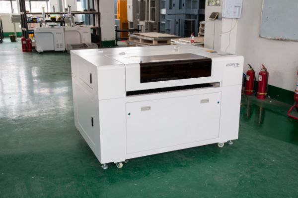 High quality laser paper cutting machine laser cutting machine