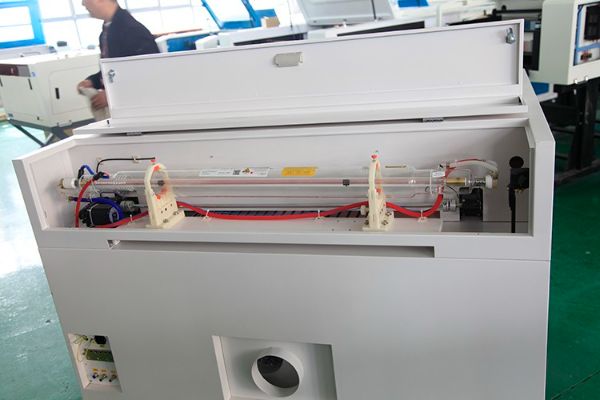 Best laser cutting and engraving machine price crystal cutting machine