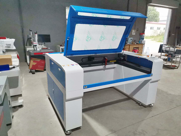 Top Selling 1610 Laser Cutting Machine Engraving Laser Machine for Stone Engraving Machine