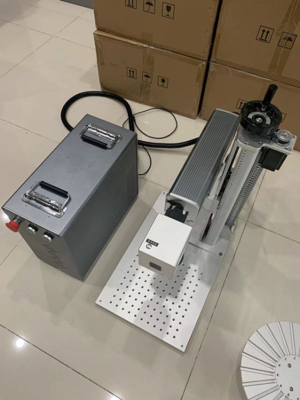 Fiber Laser Marking Machine for Stainless Steel Engraving Metal Laser Machine