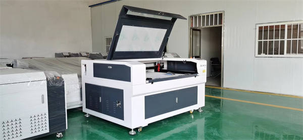 100W 130W 150W Co2 Laser Cutting Machine Wood Plywood Laser Cutter Co2