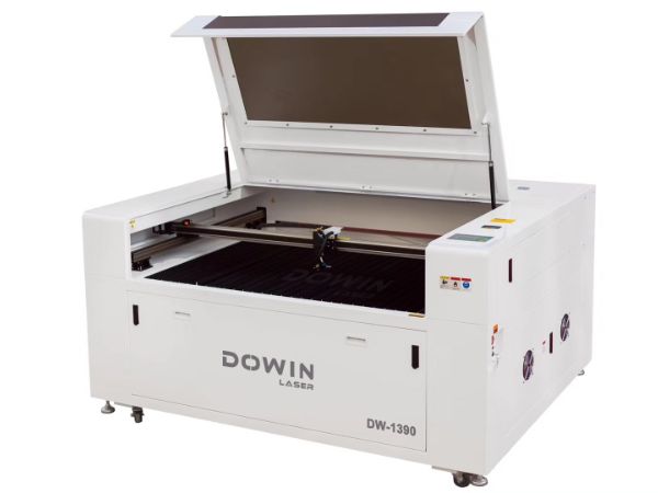 Domestic Professional Textile Fabric Laser Cutting Machine Laser Engraving and Cutting Machine