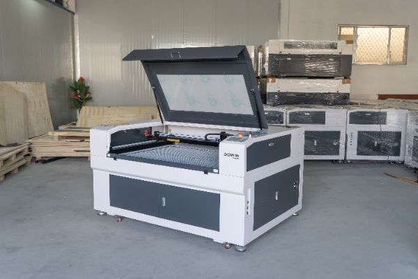 Best Quality Acrylic Cutting Machine 1390 Laser Cutting Machine