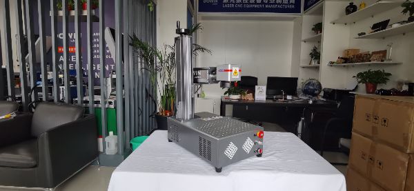 QR Laser Marking Machine Font Laser Marking Machine for Sale