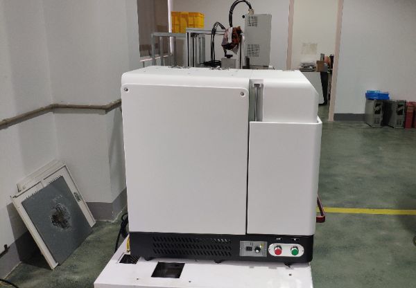 Enclosed Fiber Laser Marking Machine Fiber Laser Marker