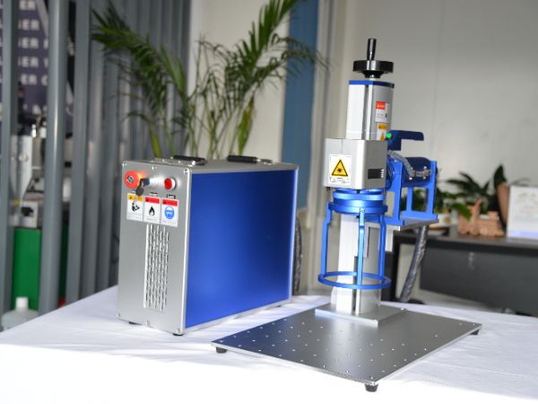 Handheld Fiber Laser Marking Machine Tire Laser Marking Machine