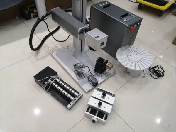 Deep Engraving 20w Laser Marking Machine Engraving Machine for Metal Plates