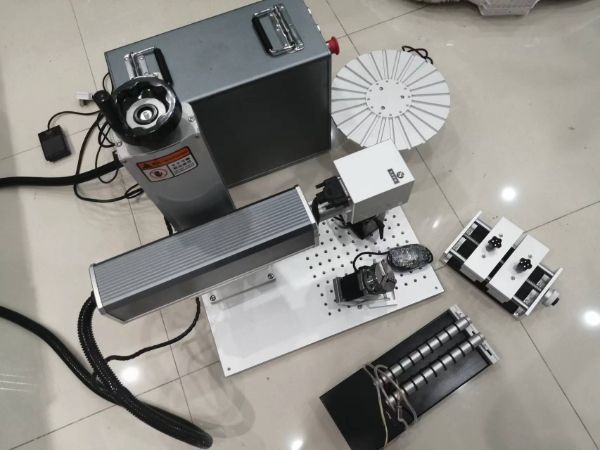 Engraving Machine Metal Laser Metal CNC Engraving Machine