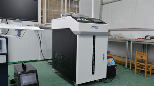 1000W 1500W 2000W 3 in 1 Handheld Laser Welding Machine Fiber Metal Laser Cutting Cleaning Welding Machines