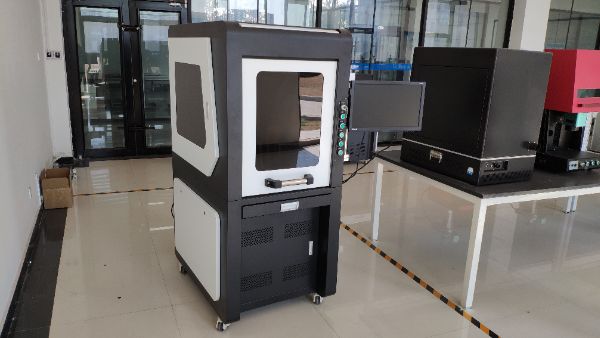 Laser Stone Engraving Machine Enclosed  Marking Machine on Stone