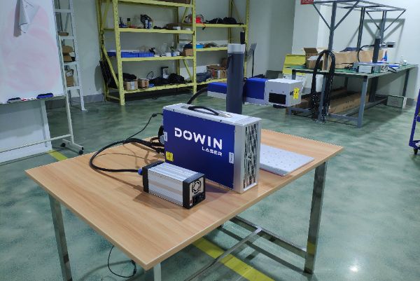 Portable Engraving Machine Mini Laser Engraver Fiber Laser Marking Machine  Knife