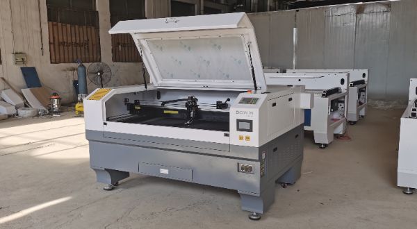 CNC laser Metal Cutting Machine Aluminium Cutting Machine W6 W8