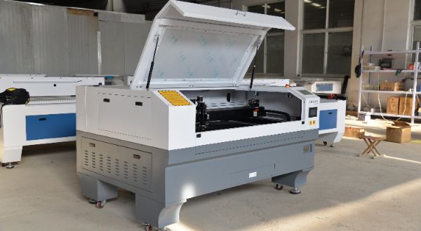 High Speed CNC Lazer Tube Cutter Laser Metal Cutting Machine