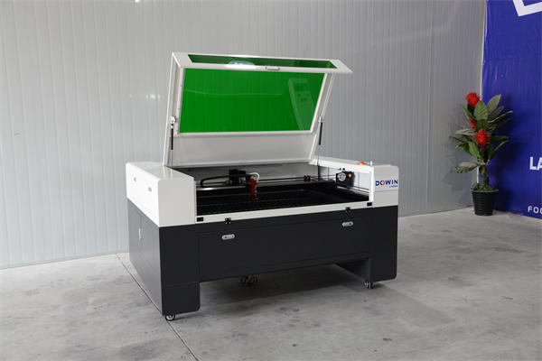 Hot Selling 100W CNC Wood Cutting Machine Good Price 1390 Laser Cutting Machine