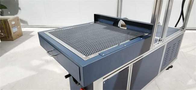 Denim Jeans Fabric Wood 100w 130w Galvo 3D Dynamic Co2 Glass Tube Laser Marking Machine