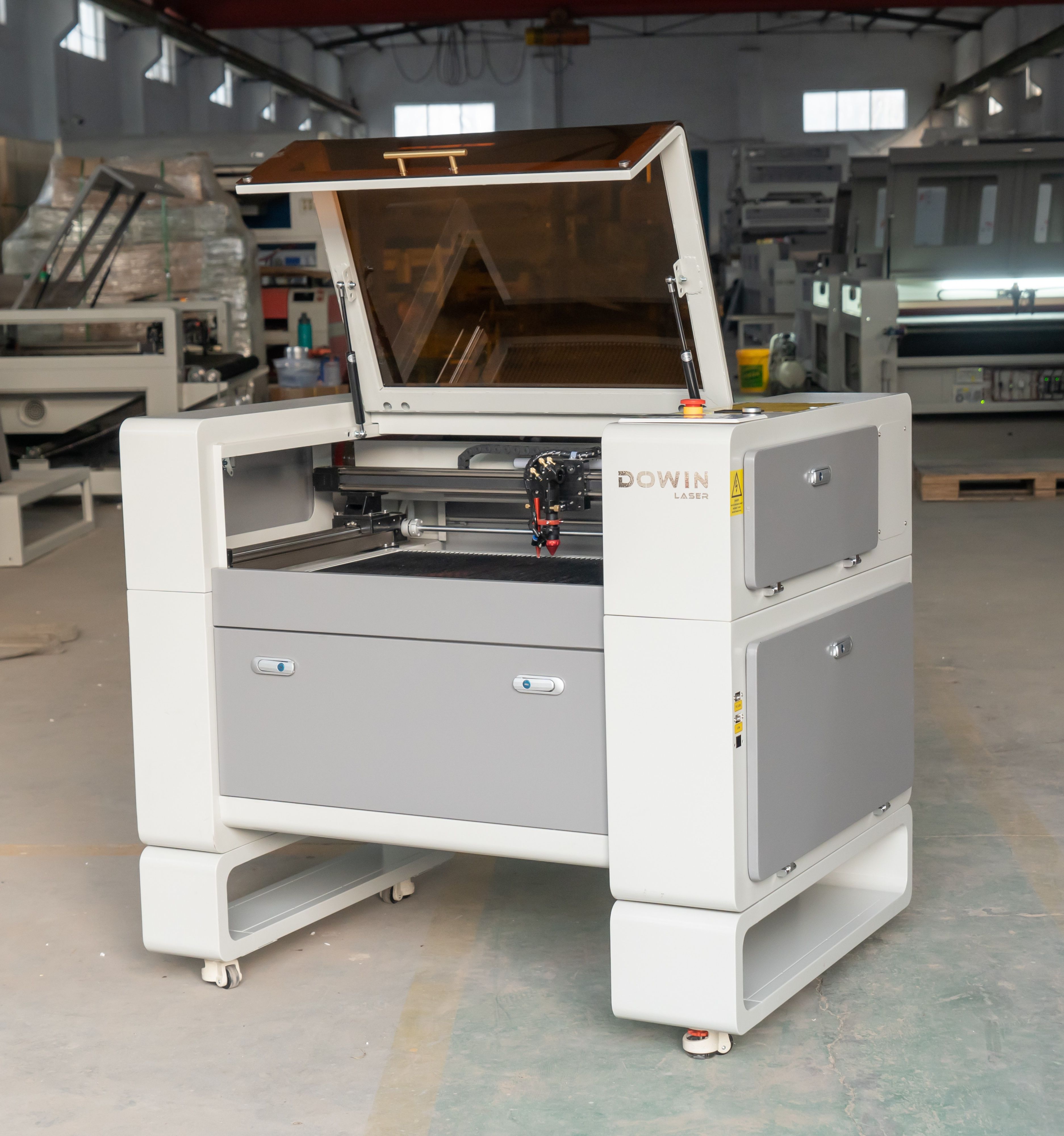 How can the rubber stamp laser engraving machine further improve production efficiency?