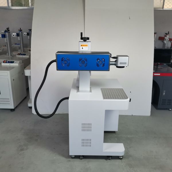 What is the principle of CO2 laser marking machine