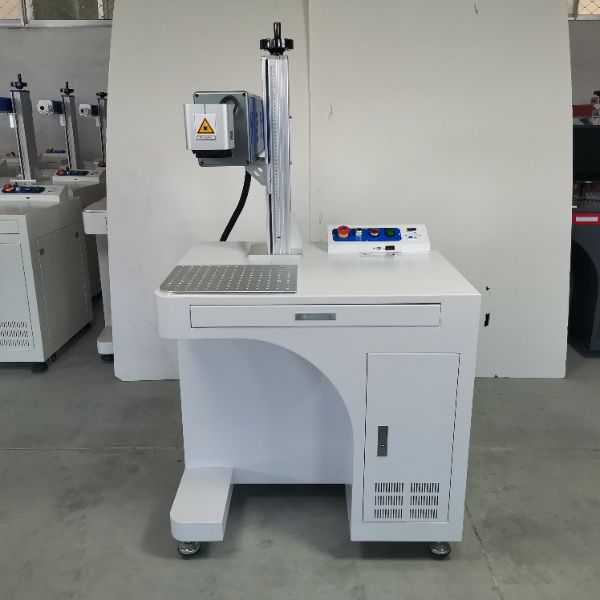 What are the advantages of Co2 laser marking machine