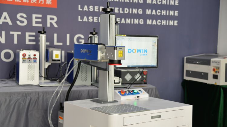 UV laser marking machine adds a guarantee for masks