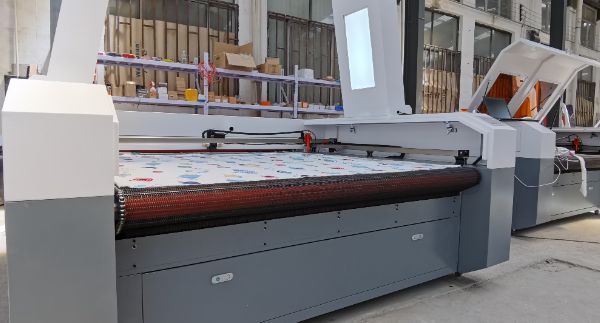 What kind of fabric does the laser fabric cutting machine generally cut, and what is the effect?