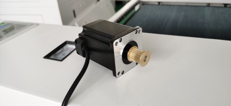 Laser engraving machine improves motor high quality and stable operation