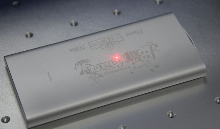 Fiber laser marking machine is an artifact of mobile power marking information