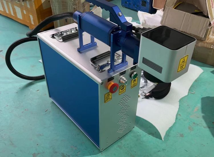 Portable and economical fiber laser marking machine for a wide range of applications