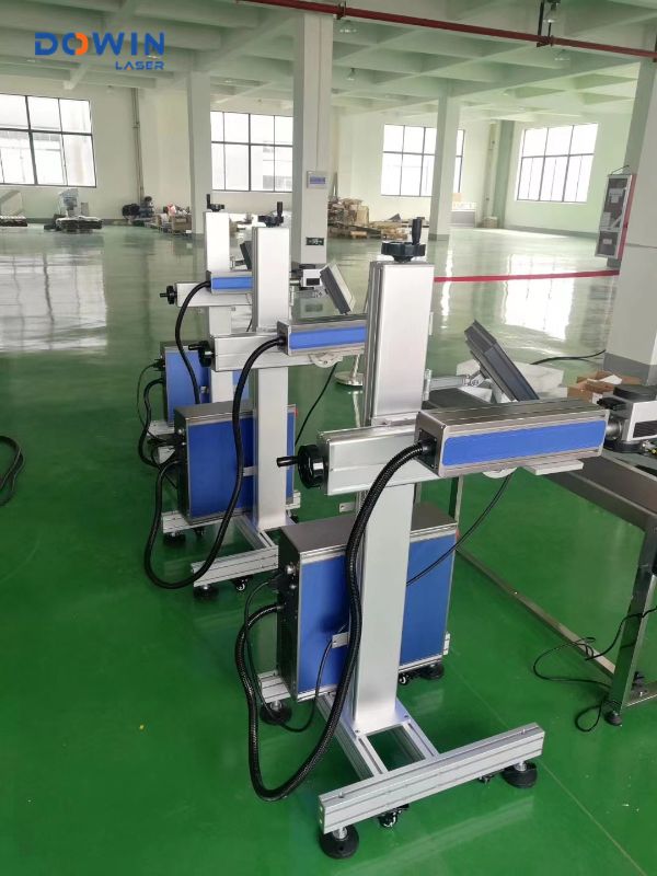 Best selling pvc plastic pipe cable flying laser marking 50w fiber laser metal engraving printing machine