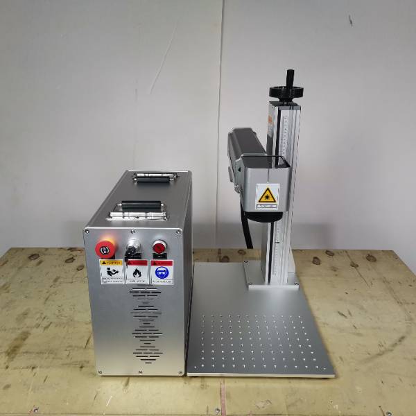 High Quality Fiber Laser Marking Machine For Metal Bird Rings Marking Machine 20w 30w 50w 100w Laser Marker